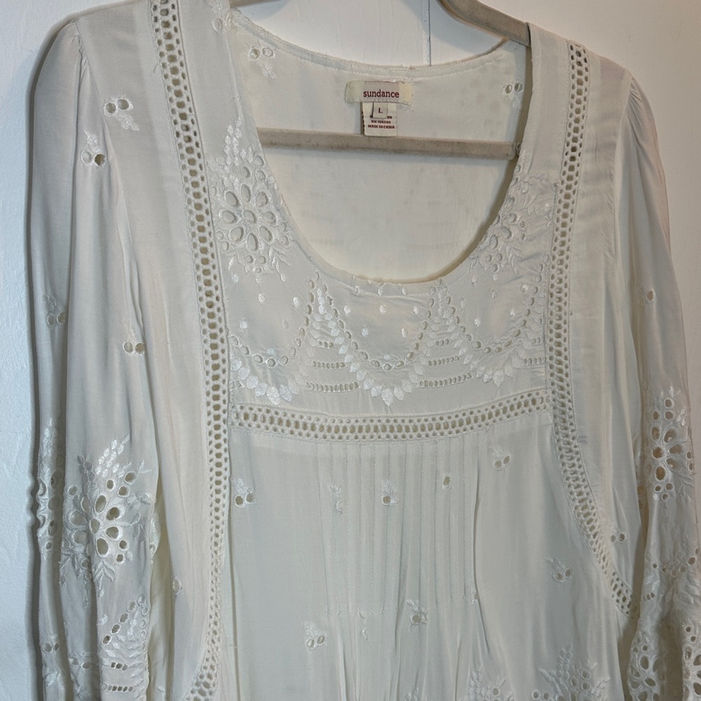 Sundance Cream Embroidered Tunic - Picture 2 of 9